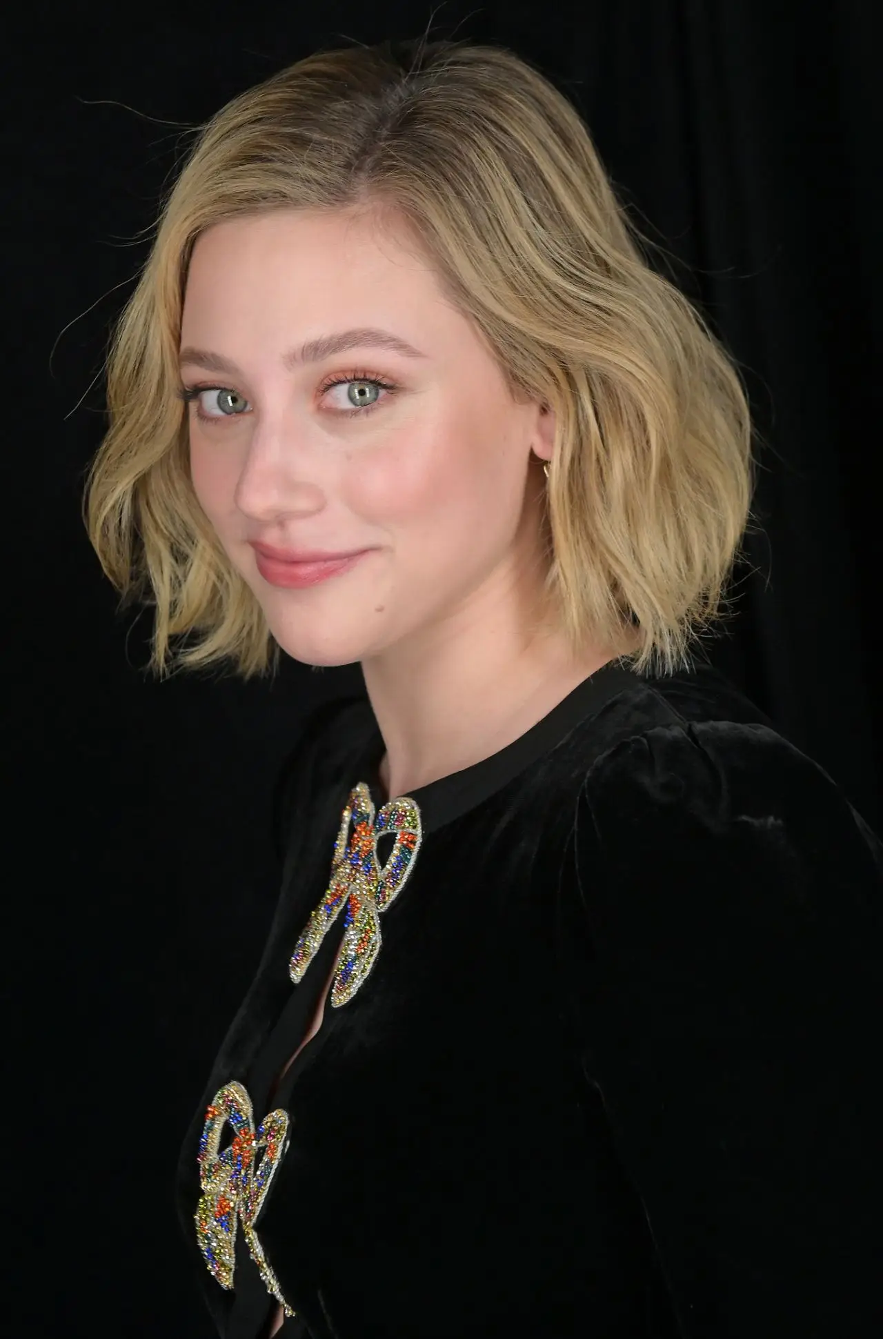 American Actress Lili Reinhart Photoshoot in Black Gown5